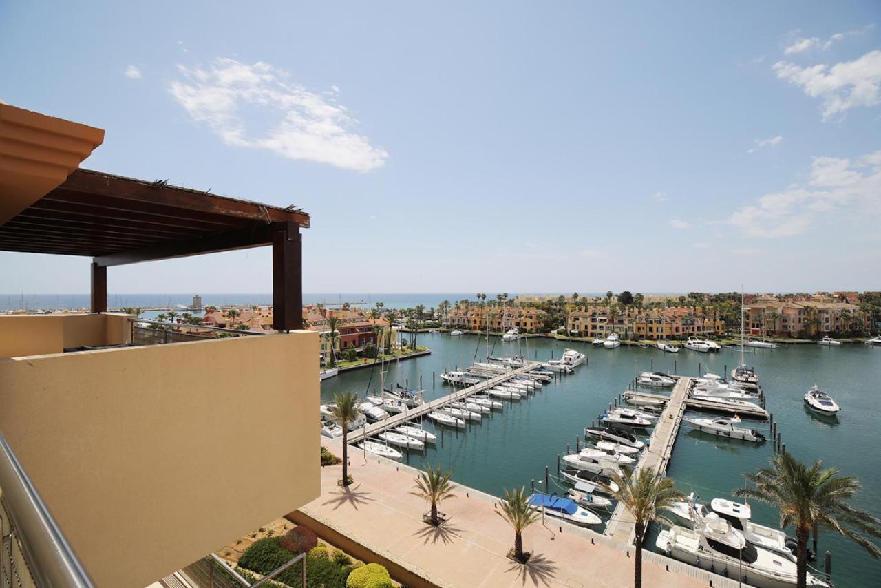 Ribera Del Marlin Apartment Sotogrande Exterior photo